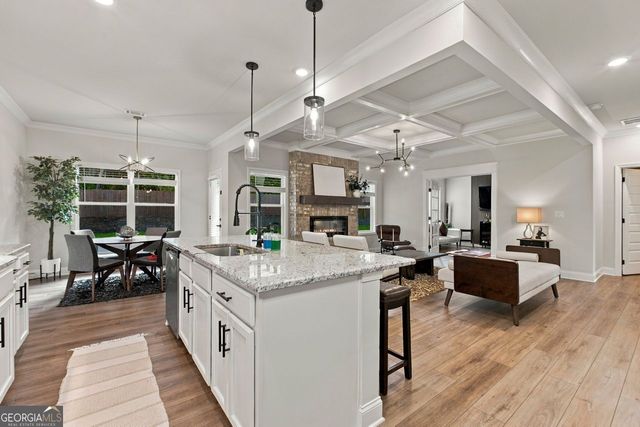 18 Ryston Way, Lawrenceville, GA 30045