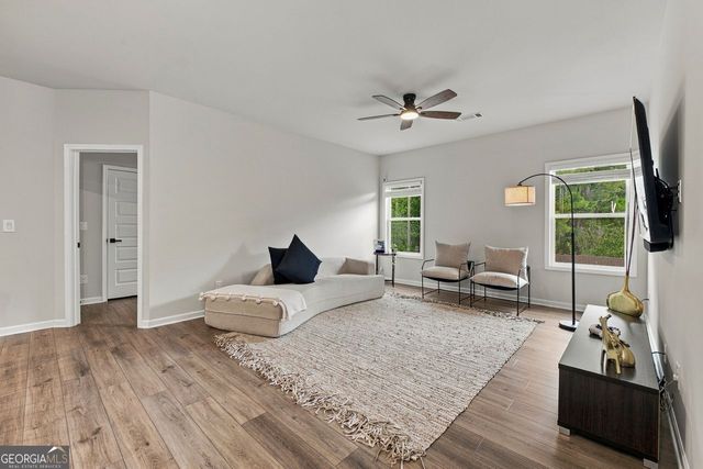 18 Ryston Way, Lawrenceville, GA 30045