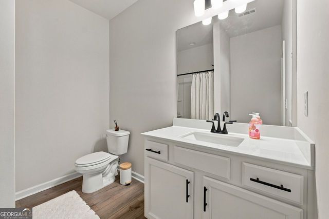18 Ryston Way, Lawrenceville, GA 30045