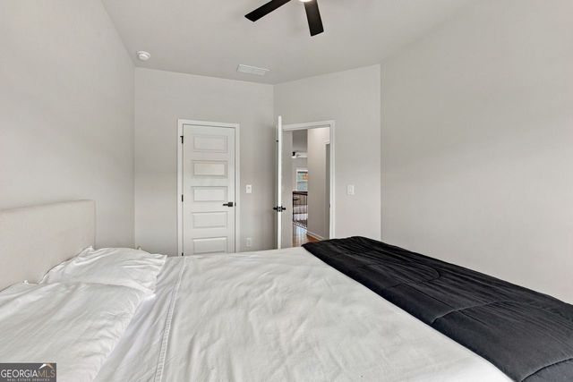 18 Ryston Way, Lawrenceville, GA 30045