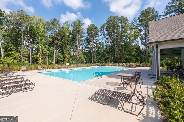 18 Ryston Way, Lawrenceville, GA 30045