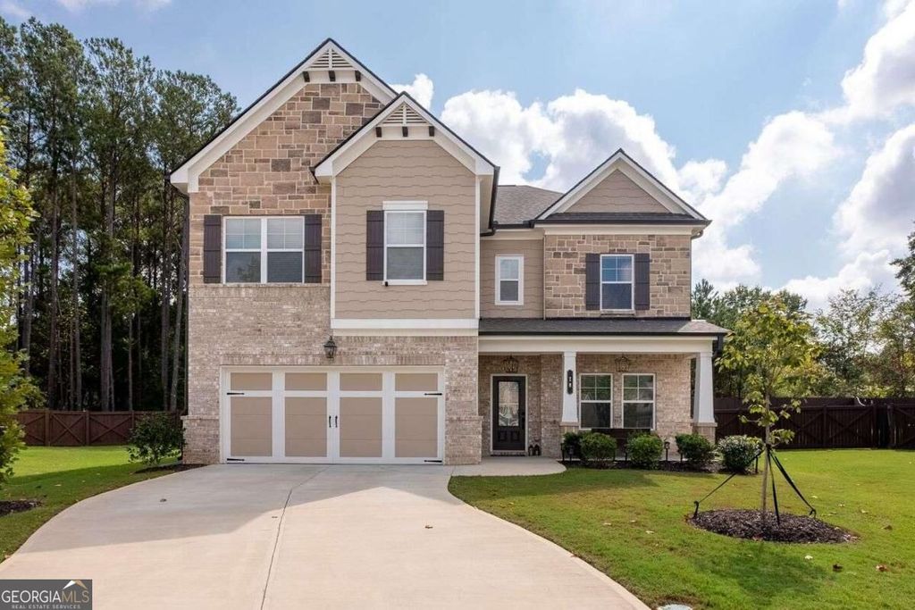 18 Ryston Way, Lawrenceville, GA 30045