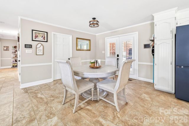 2402 Malotte Lane, Gastonia, NC 28054