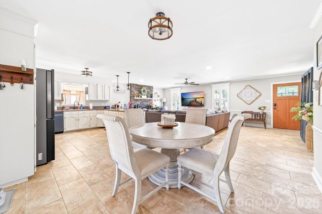 2402 Malotte Lane, Gastonia, NC 28054