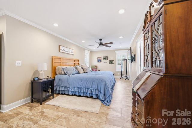 2402 Malotte Lane, Gastonia, NC 28054