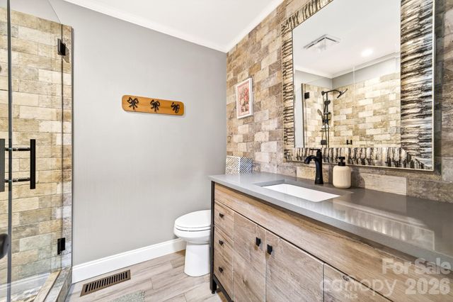 2402 Malotte Lane, Gastonia, NC 28054