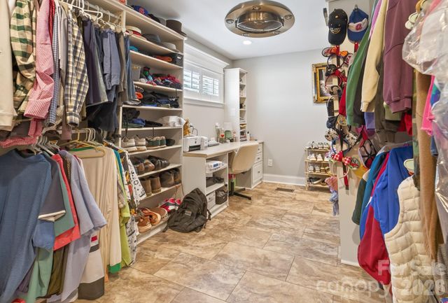 2402 Malotte Lane, Gastonia, NC 28054