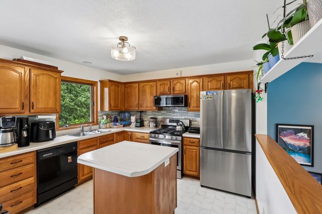 206 Jensen Street, Gilbert, IA 50105