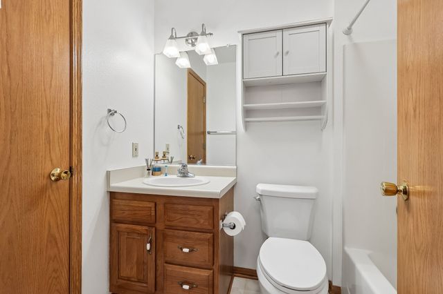 206 Jensen Street, Gilbert, IA 50105