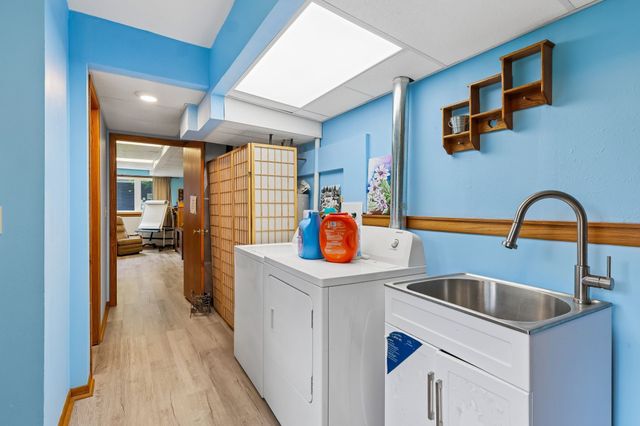 206 Jensen Street, Gilbert, IA 50105