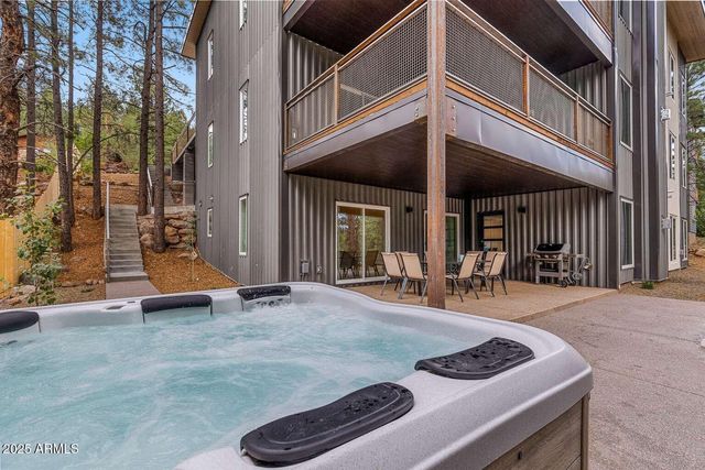301 S O LEARY Street, Flagstaff, AZ 86001