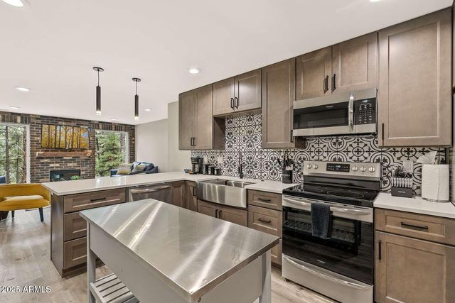 301 S O LEARY Street, Flagstaff, AZ 86001