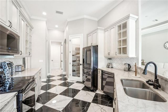 332 McCabe ST, Port Charlotte, FL 33953