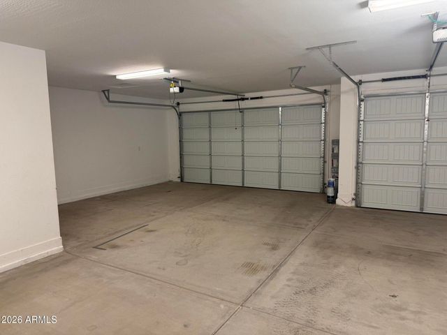 2521 S 180TH Drive, Goodyear, AZ 85338