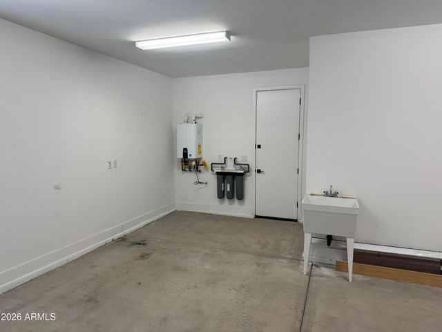 2521 S 180TH Drive, Goodyear, AZ 85338