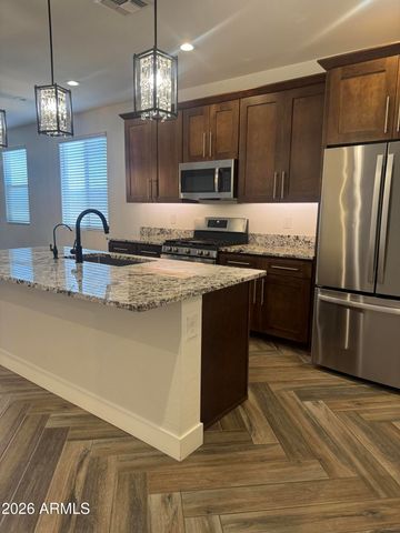 2521 S 180TH Drive, Goodyear, AZ 85338