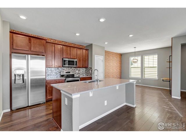 21876 E Radcliff Cir, Aurora, CO 80015