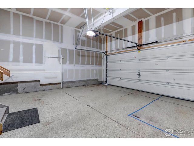 21876 E Radcliff Cir, Aurora, CO 80015