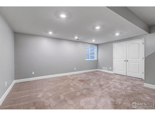 21876 E Radcliff Cir, Aurora, CO 80015