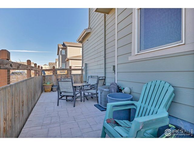 21876 E Radcliff Cir, Aurora, CO 80015