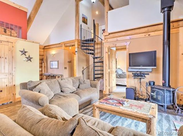 521 Pioneer Drive, Granby, CO 80446