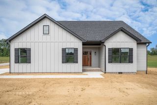 255 Friendship Drive, Livingston, TN 38570