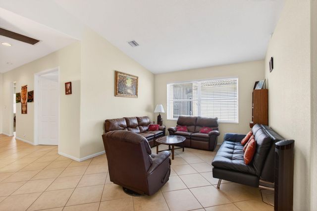 2707 Clipper Circle, West Palm Beach, FL 33411