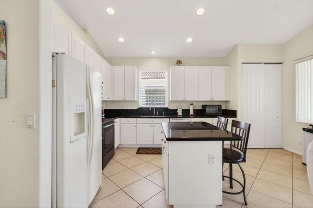 2707 Clipper Circle, West Palm Beach, FL 33411