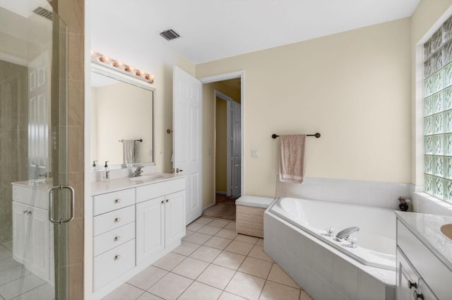 2707 Clipper Circle, West Palm Beach, FL 33411