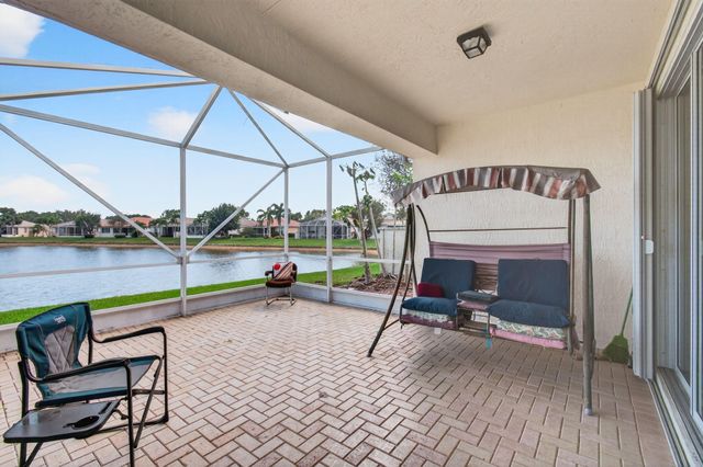 2707 Clipper Circle, West Palm Beach, FL 33411