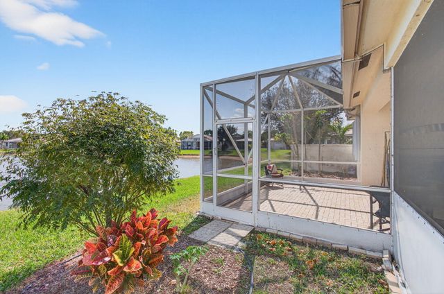 2707 Clipper Circle, West Palm Beach, FL 33411