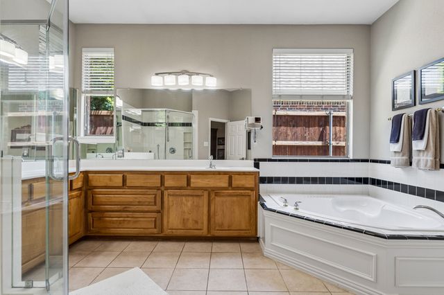 1406 Haddington Lane, Keller, TX 76248