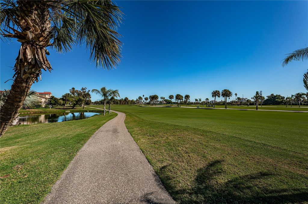 Image 42 of property listing at 6180 SUN BOULEVARD 106, St Petersburg, FL 33715