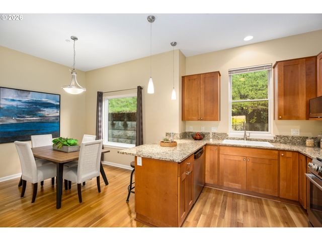 635 Nw 24TH Ave 6-2, Portland, OR 97210