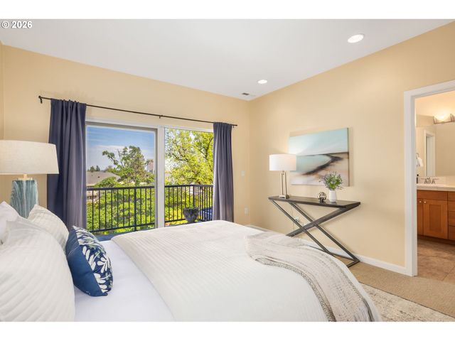 635 Nw 24TH Ave 6-2, Portland, OR 97210