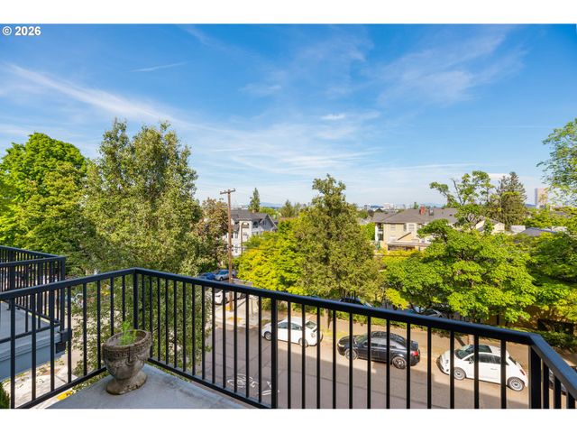 635 Nw 24TH Ave 6-2, Portland, OR 97210