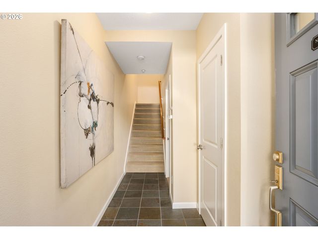 635 Nw 24TH Ave 6-2, Portland, OR 97210