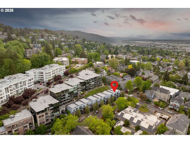 635 Nw 24TH Ave 6-2, Portland, OR 97210