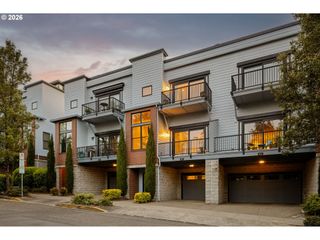 635 Nw 24TH Ave 6-2, Portland, OR 97210