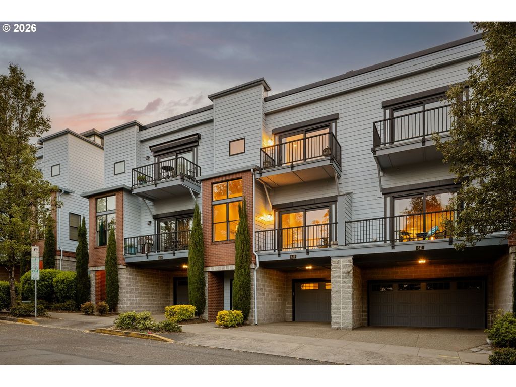 635 Nw 24TH Ave 6-2, Portland, OR 97210