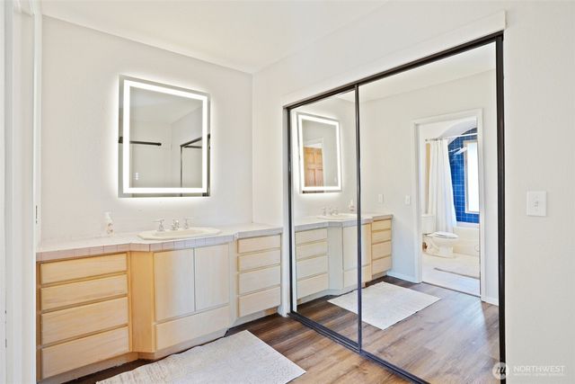 3308 N Narrows Drive, Tacoma, WA 98407