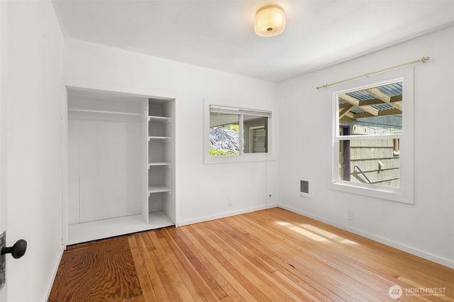 1515 7th Avenue SE, Olympia, WA 98501