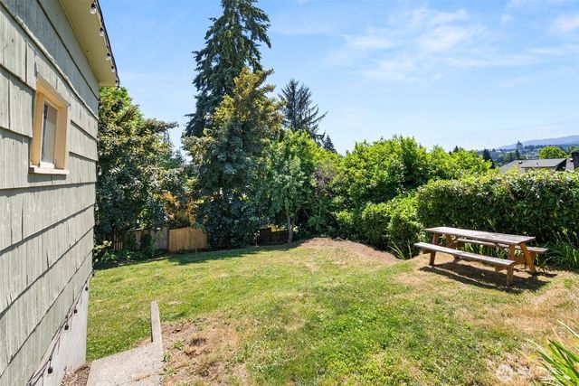 1515 7th Avenue SE, Olympia, WA 98501