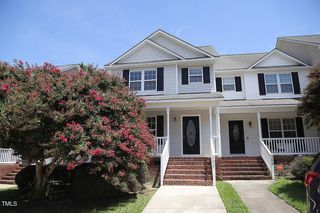 208 Wimbledon Court, Clayton, NC 27520