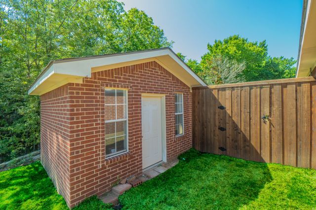 3901 Georgetown Drive, Sachse, TX 75048