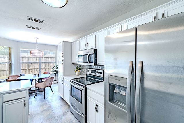 3901 Georgetown Drive, Sachse, TX 75048