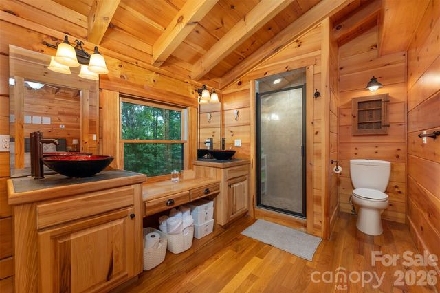 698 Heartwood Drive, Marion, NC 28752