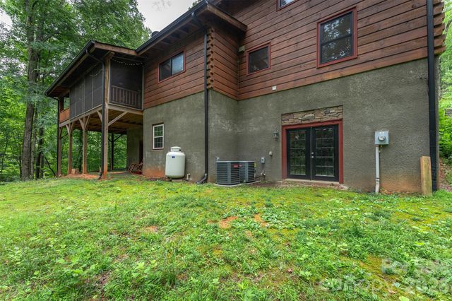 698 Heartwood Drive, Marion, NC 28752
