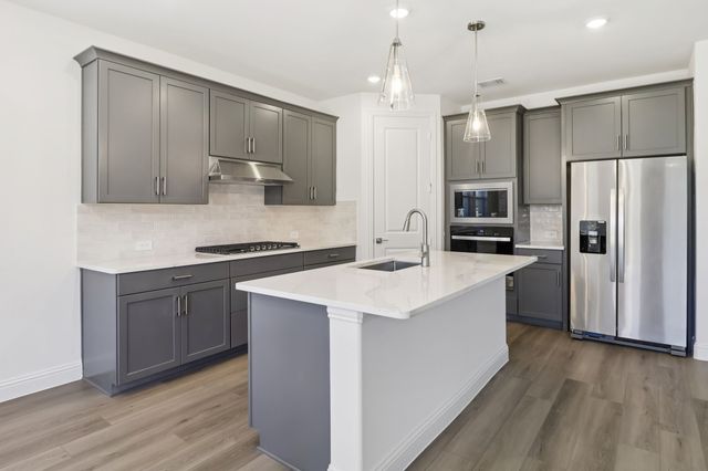 2453 Glacier Ridge, Corinth, TX 76210