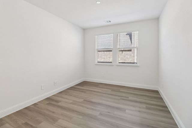 2453 Glacier Ridge, Corinth, TX 76210